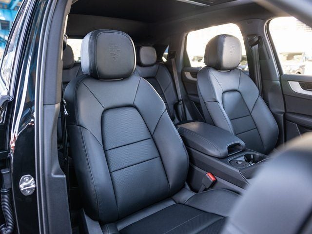 2025 Porsche Cayenne Cayenne