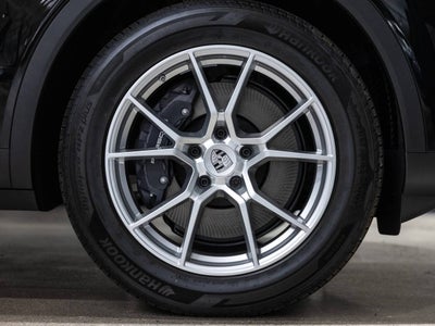 2025 Porsche Cayenne Cayenne