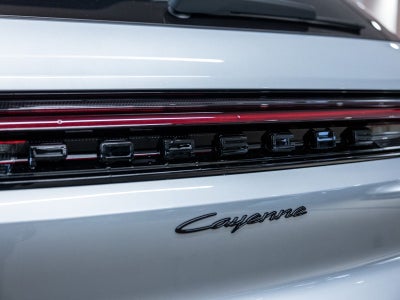 2026 Porsche Cayenne Base