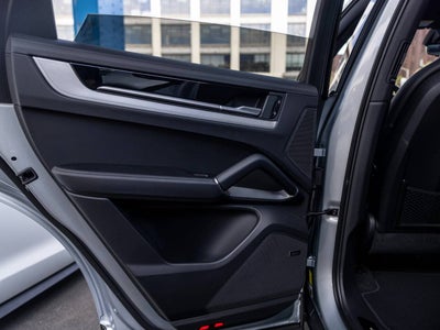 2026 Porsche Cayenne Base