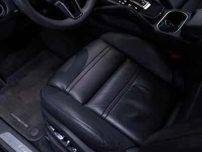 2019 Porsche Cayenne Cayenne