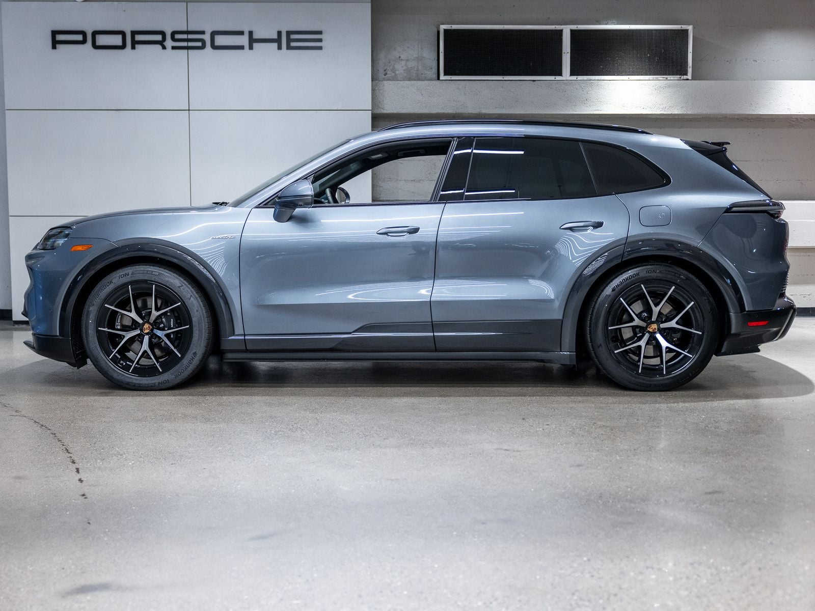2026 Porsche Cayenne Cayenne Electric