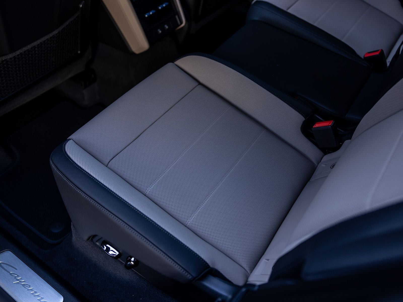 2026 Porsche Cayenne Cayenne Electric