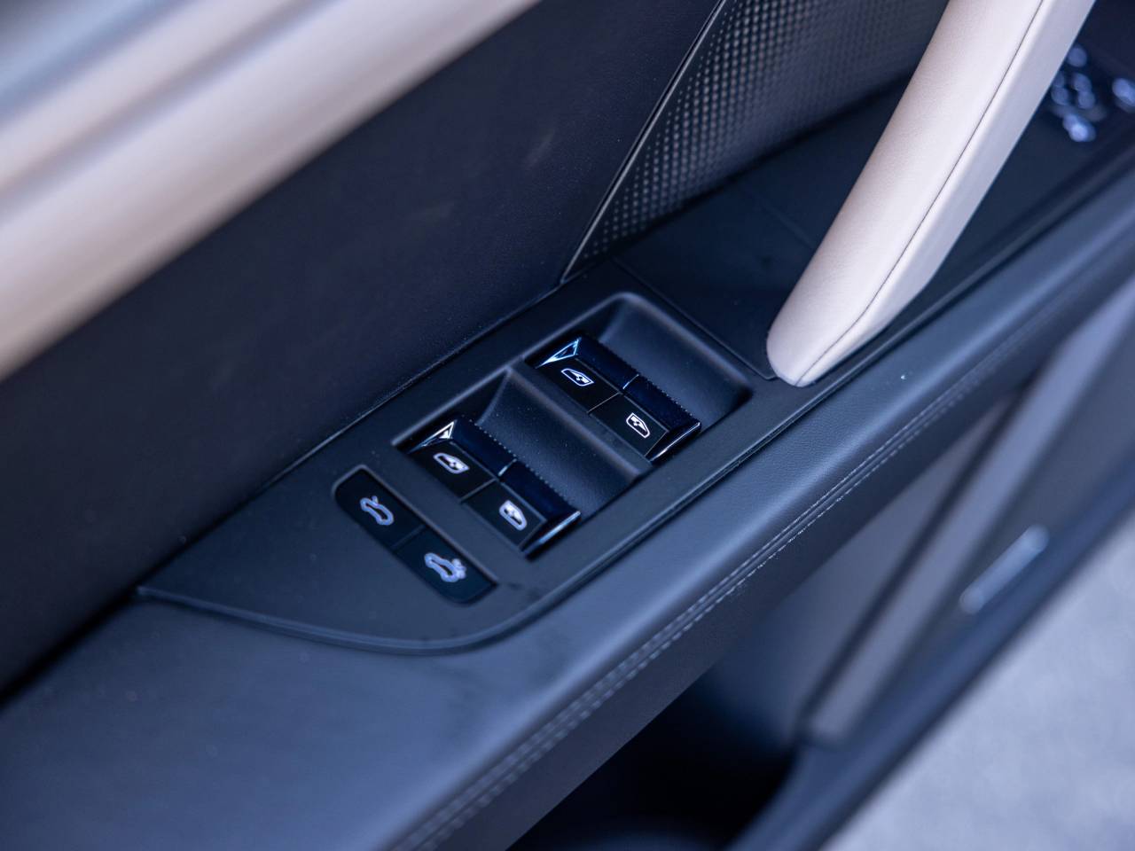 2026 Porsche Cayenne Cayenne Electric