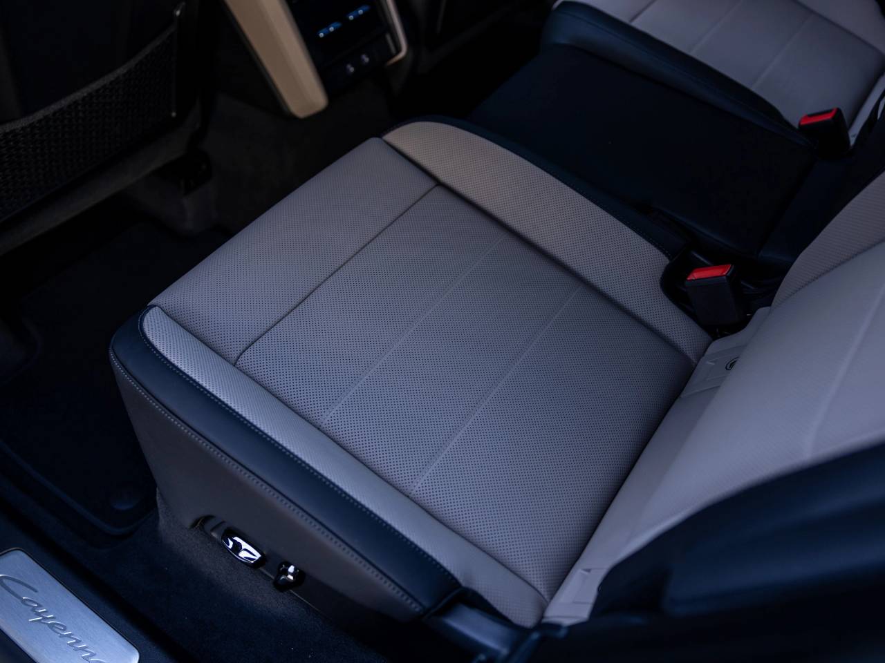 2026 Porsche Cayenne Cayenne Electric