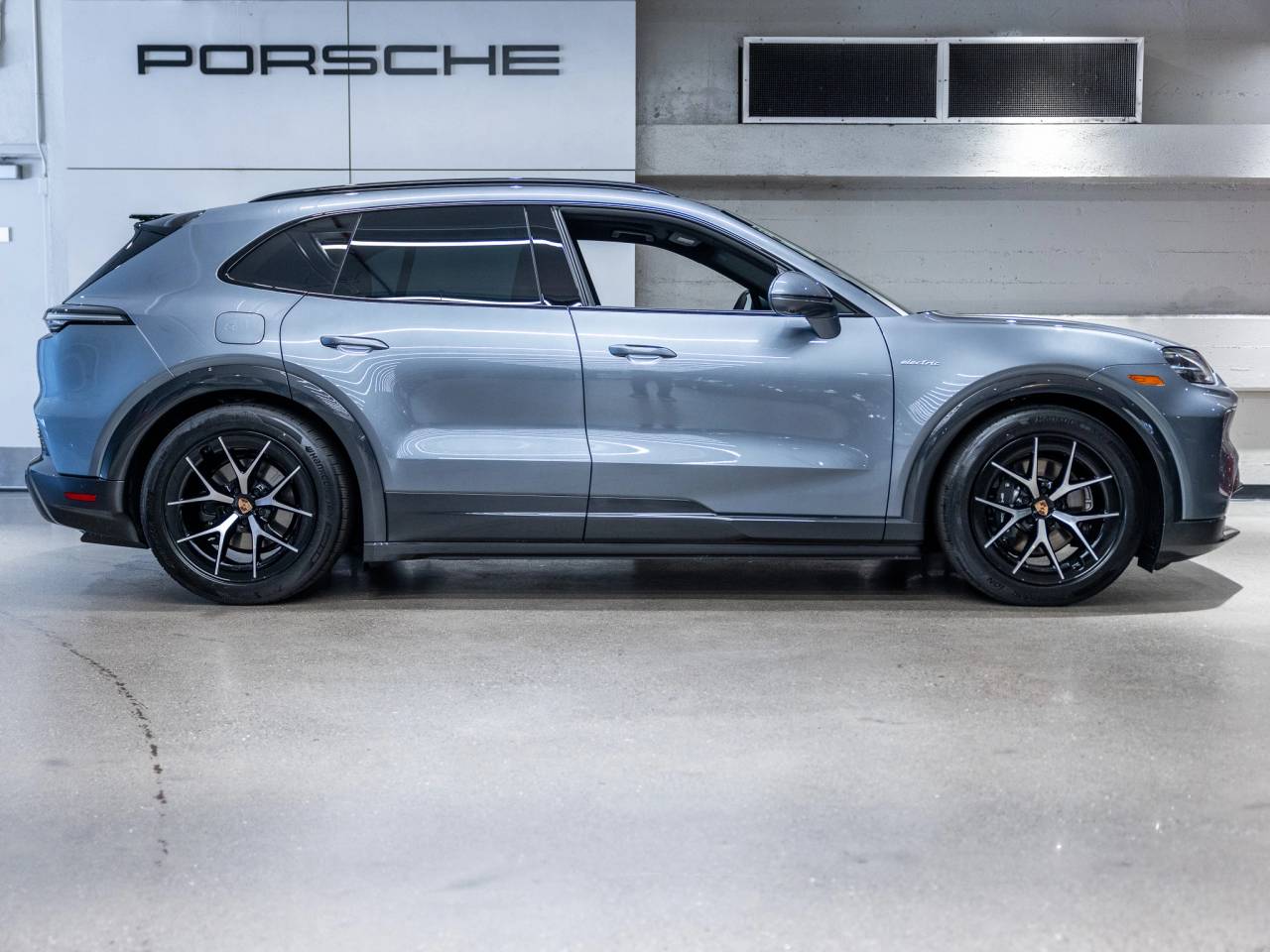 2026 Porsche Cayenne Cayenne Electric