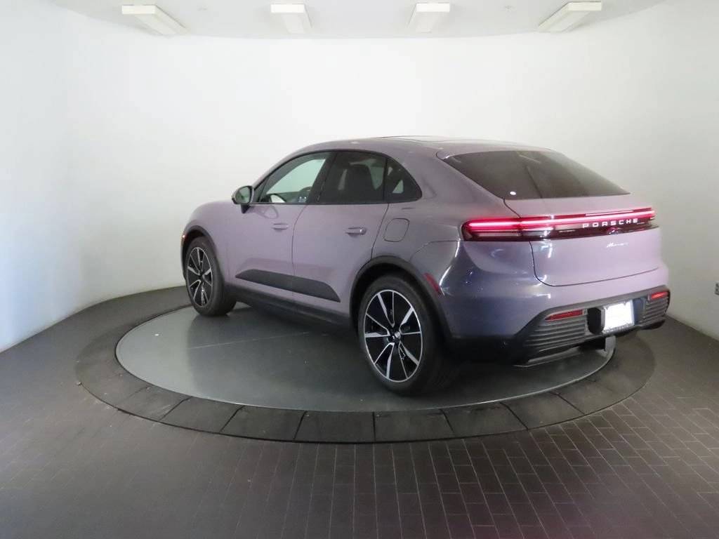 2026 Porsche Macan Macan 4 Electric