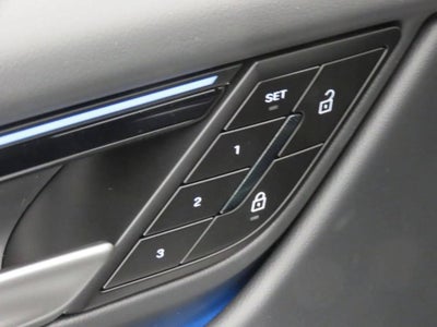 2026 Porsche Macan Macan 4 Electric