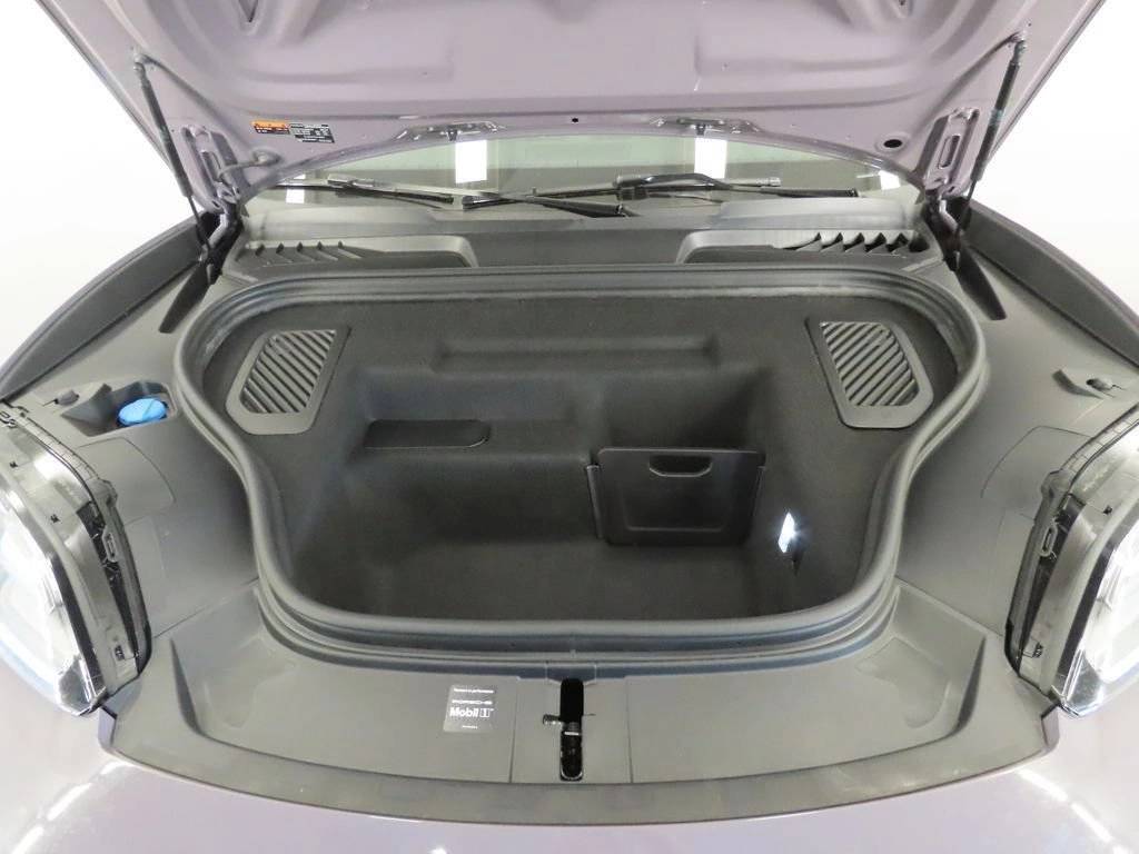 2026 Porsche Macan Macan 4 Electric