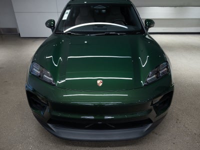 2026 Porsche Macan Macan 4 Electric
