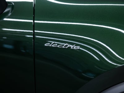 2026 Porsche Macan Macan 4 Electric