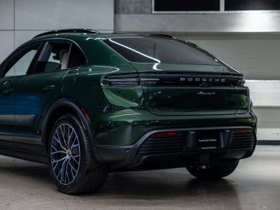 2026 Porsche Macan Macan 4 Electric