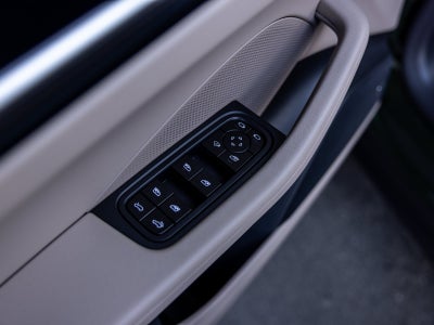 2026 Porsche Macan Macan 4 Electric