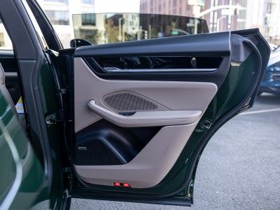 2026 Porsche Macan Macan 4 Electric