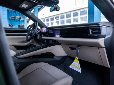 2026 Porsche Macan Macan 4 Electric