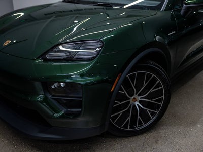 2026 Porsche Macan Macan 4 Electric