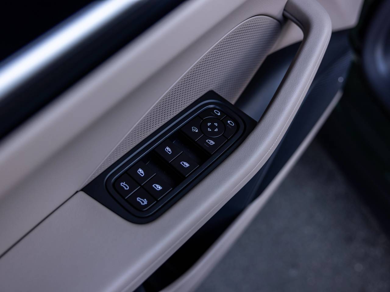 2026 Porsche Macan Macan 4 Electric