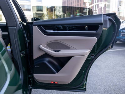 2026 Porsche Macan Macan 4 Electric