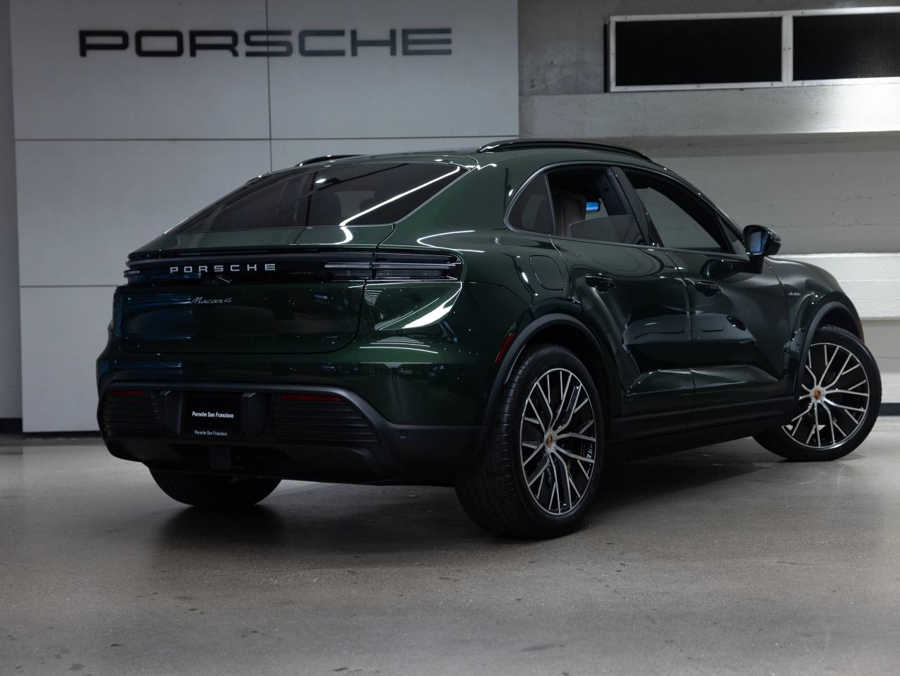 2026 Porsche Macan Macan 4 Electric