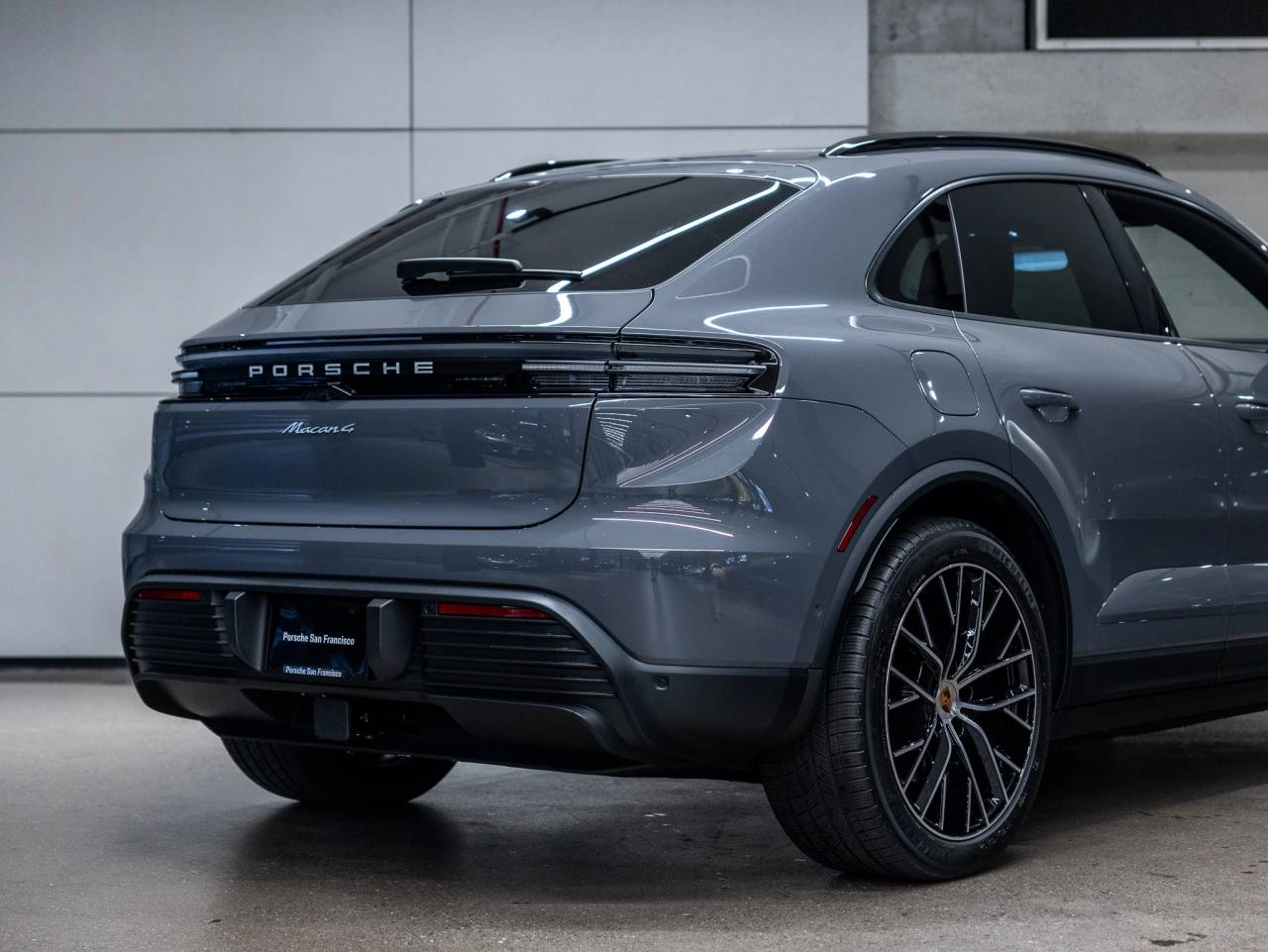 2026 Porsche Macan Macan 4 Electric