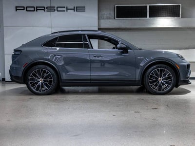 2026 Porsche Macan Macan 4 Electric