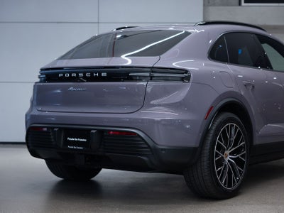 2026 Porsche Macan Macan 4 Electric
