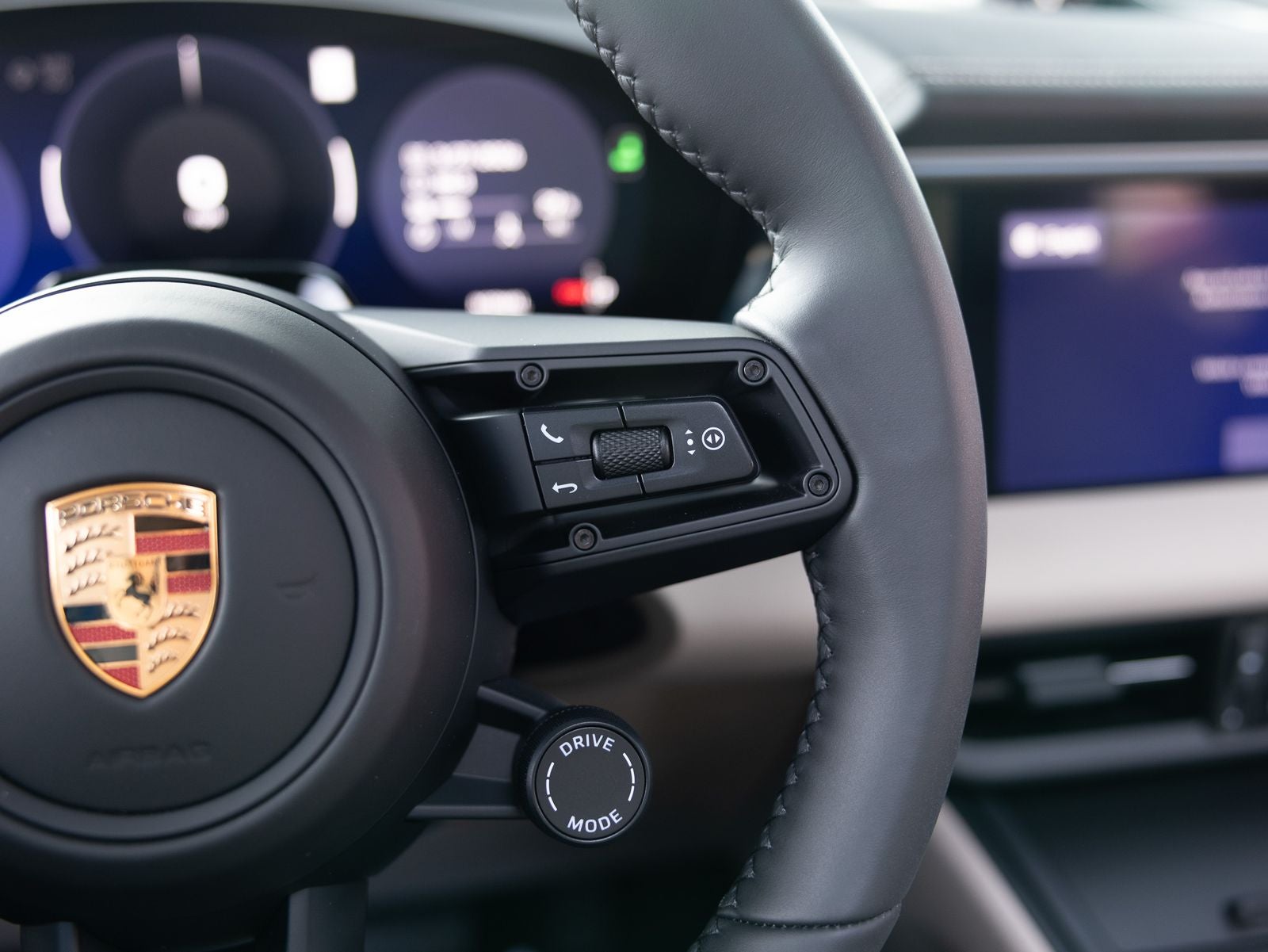 2026 Porsche Macan Macan 4 Electric