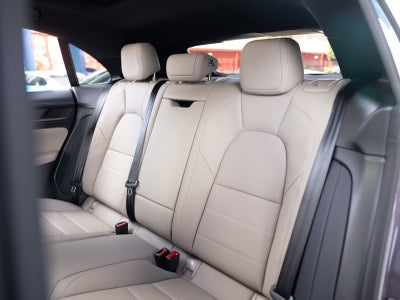 2026 Porsche Macan Macan 4 Electric