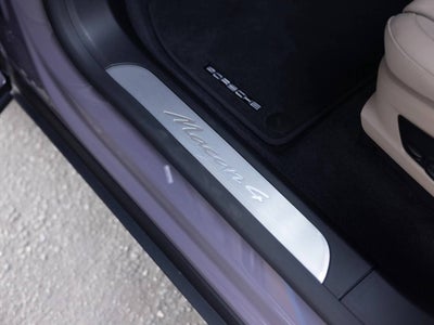 2026 Porsche Macan Macan 4 Electric