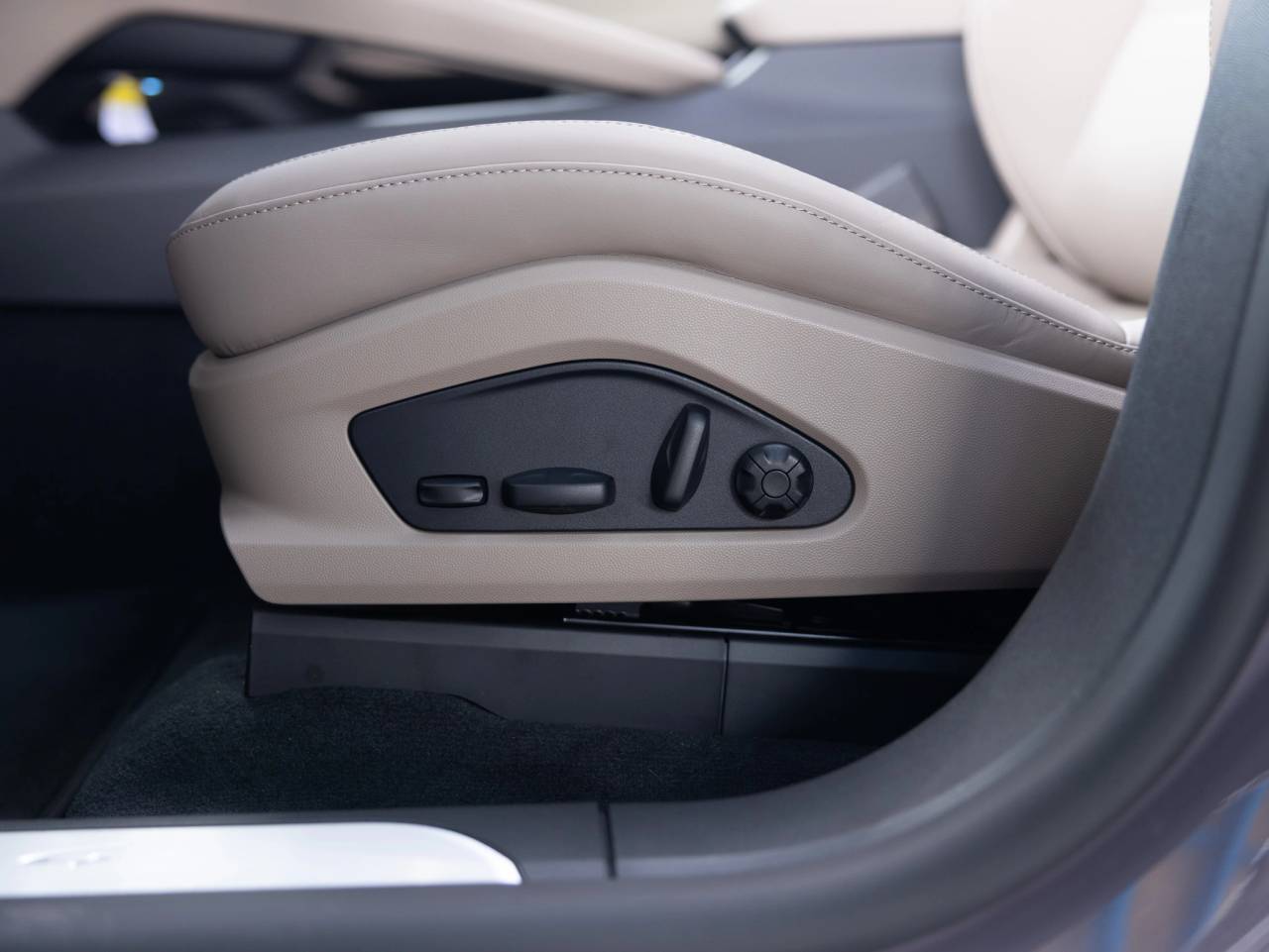 2026 Porsche Macan Macan 4 Electric