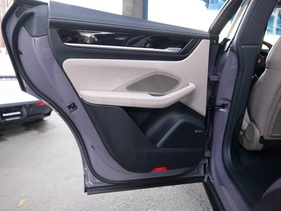 2026 Porsche Macan Macan 4 Electric