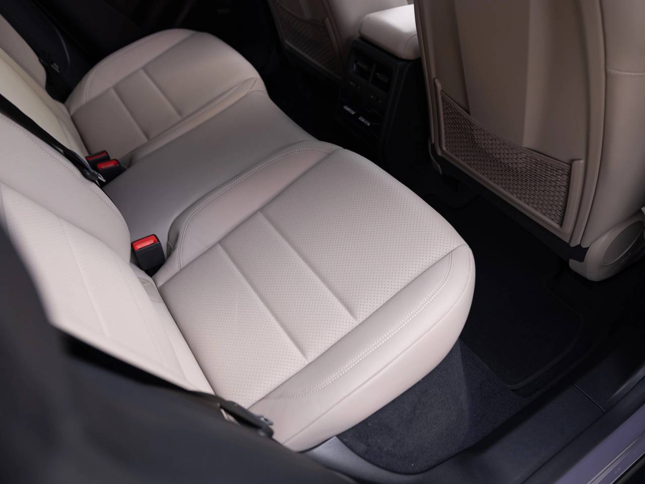 2026 Porsche Macan Macan 4 Electric