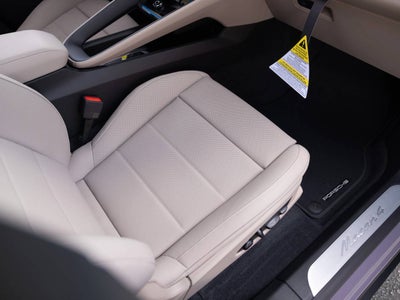 2026 Porsche Macan Macan 4 Electric