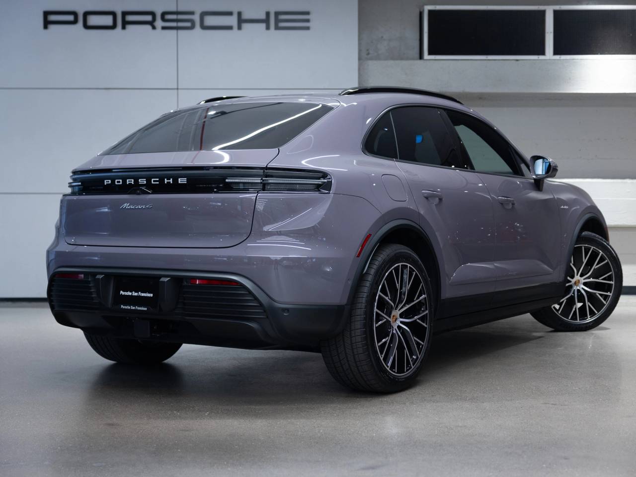 2026 Porsche Macan Macan 4 Electric