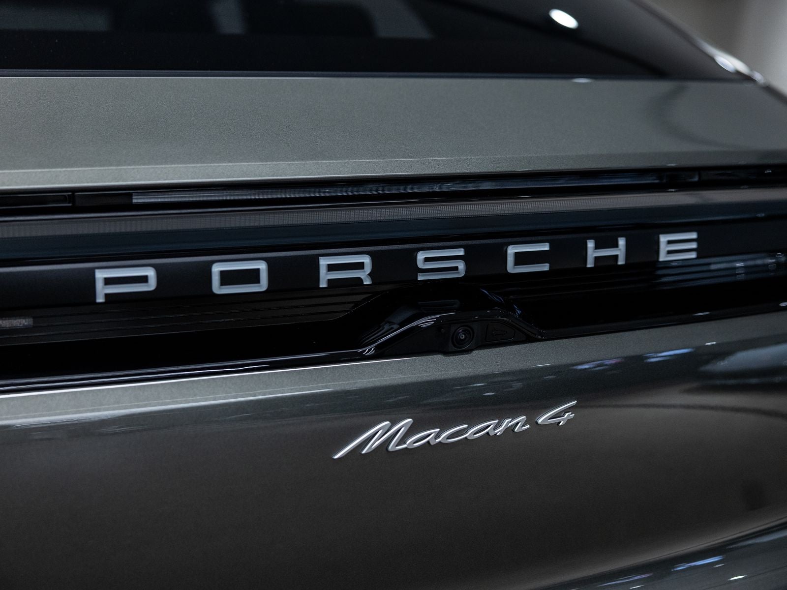 2026 Porsche Macan Macan 4 Electric