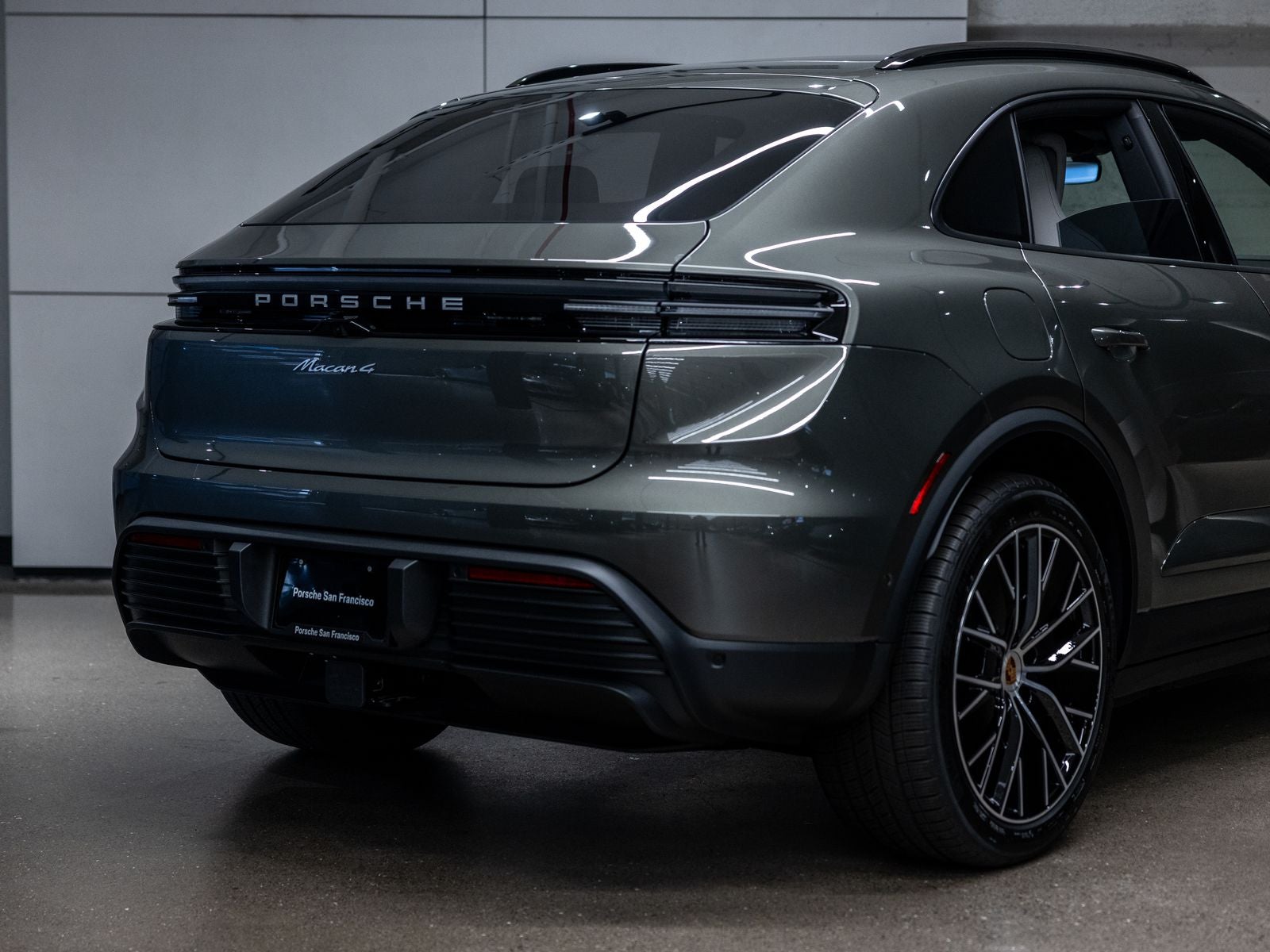 2026 Porsche Macan Macan 4 Electric