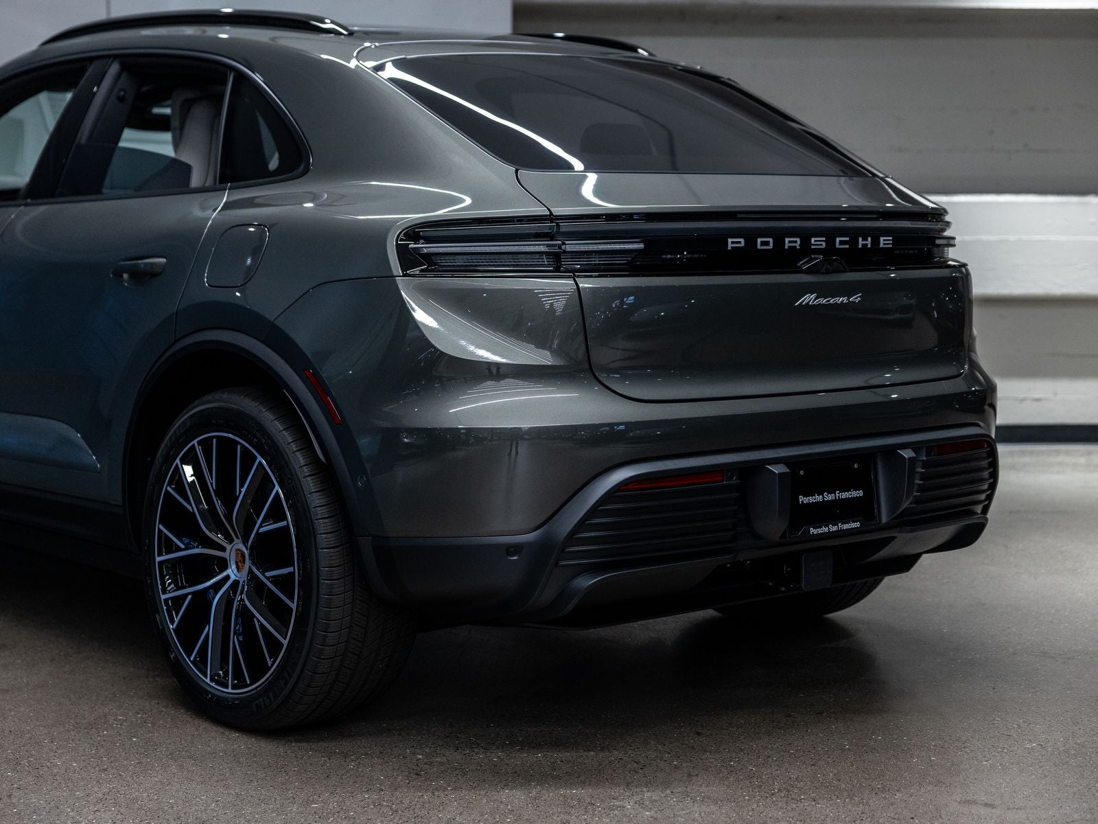 2026 Porsche Macan Macan 4 Electric