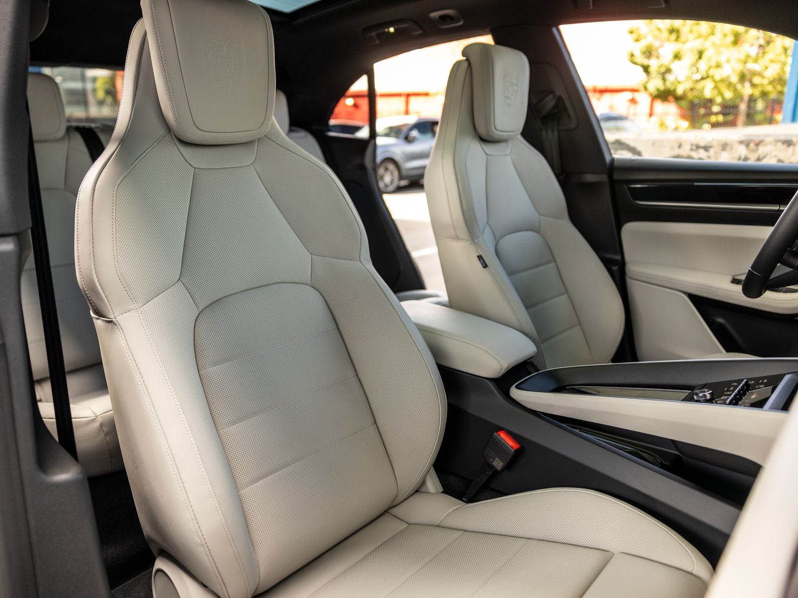 2026 Porsche Macan Macan 4 Electric