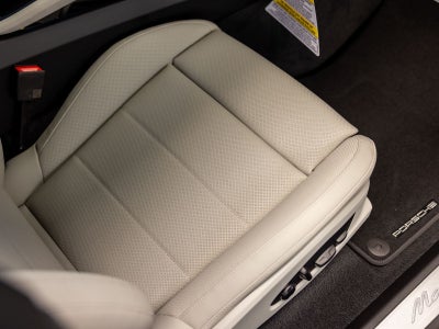 2026 Porsche Macan Macan 4 Electric