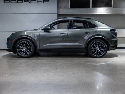 2026 Porsche Macan Macan 4 Electric
