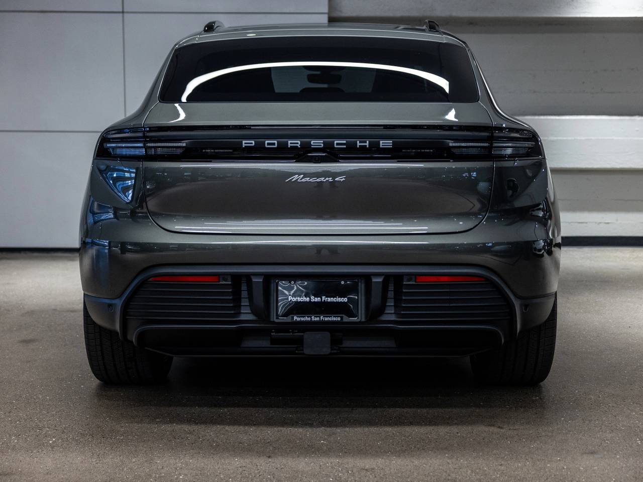 2026 Porsche Macan Macan 4 Electric