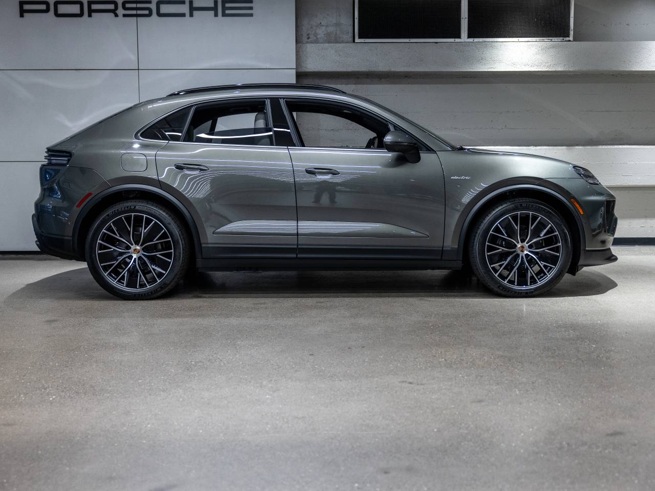 2026 Porsche Macan Macan 4 Electric