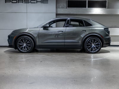 2026 Porsche Macan Macan 4 Electric