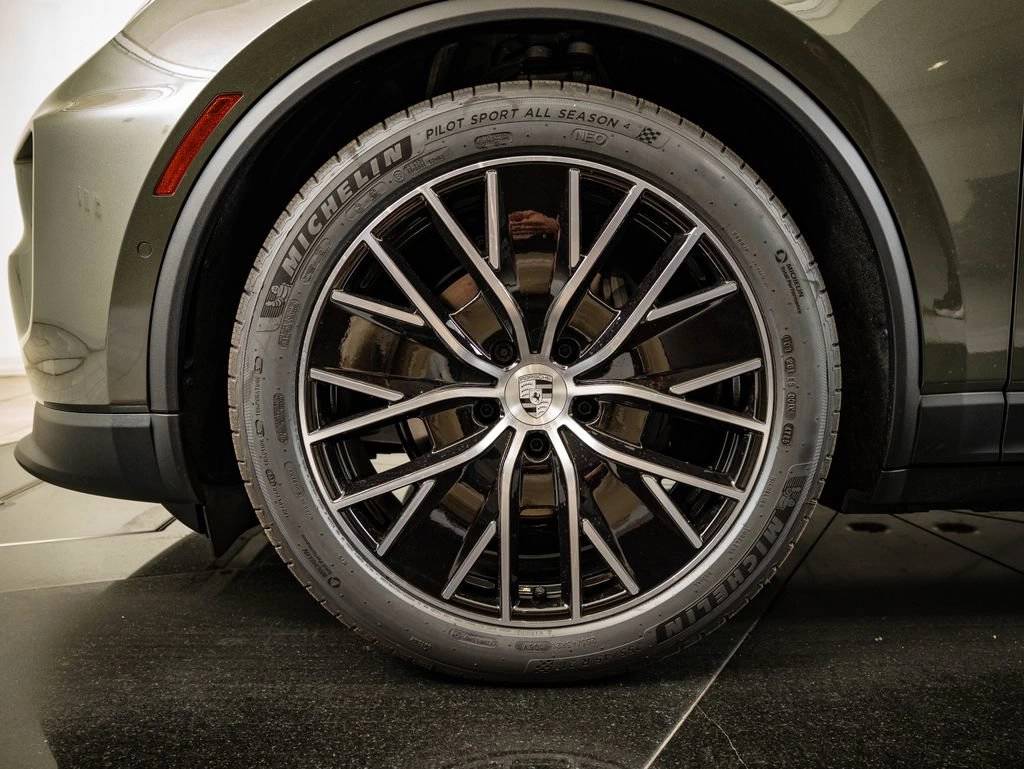 2026 Porsche Macan Macan 4 Electric