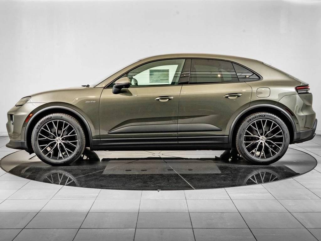 2026 Porsche Macan Macan 4 Electric
