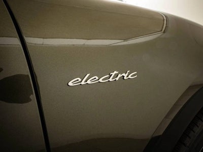 2026 Porsche Macan Macan 4 Electric