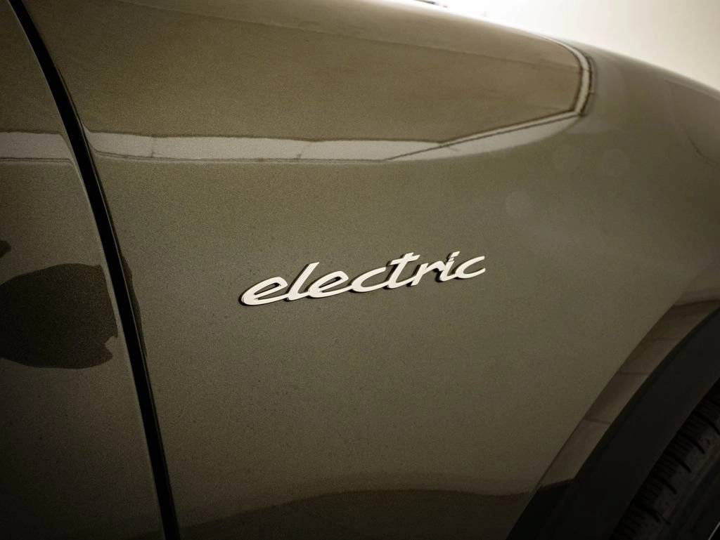 2026 Porsche Macan Macan 4 Electric