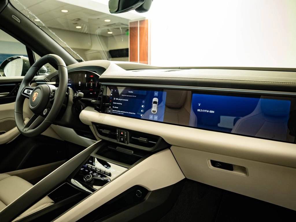 2026 Porsche Macan Macan 4 Electric