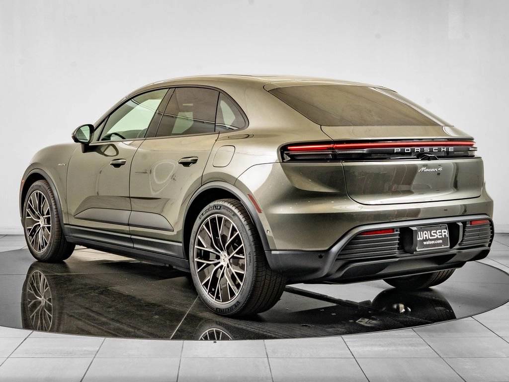 2026 Porsche Macan Macan 4 Electric