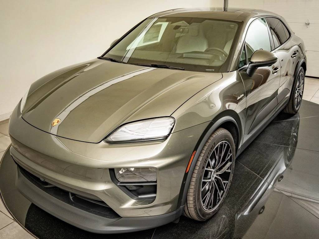 2026 Porsche Macan Macan 4 Electric